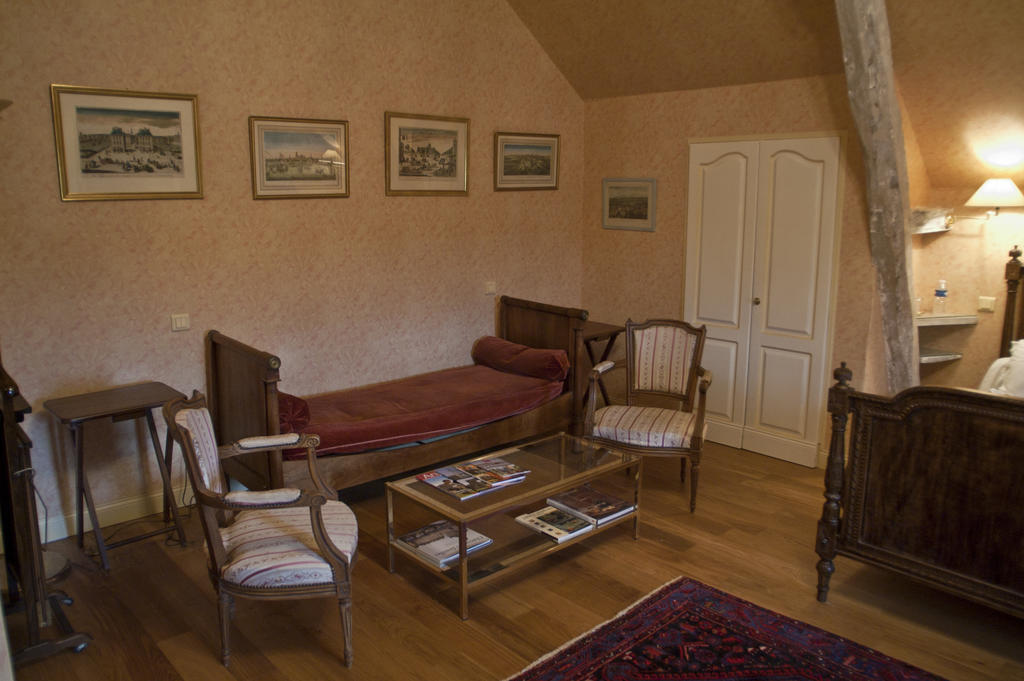 Manoir Du Bois Noblet Bed & Breakfast Louerre Rom bilde