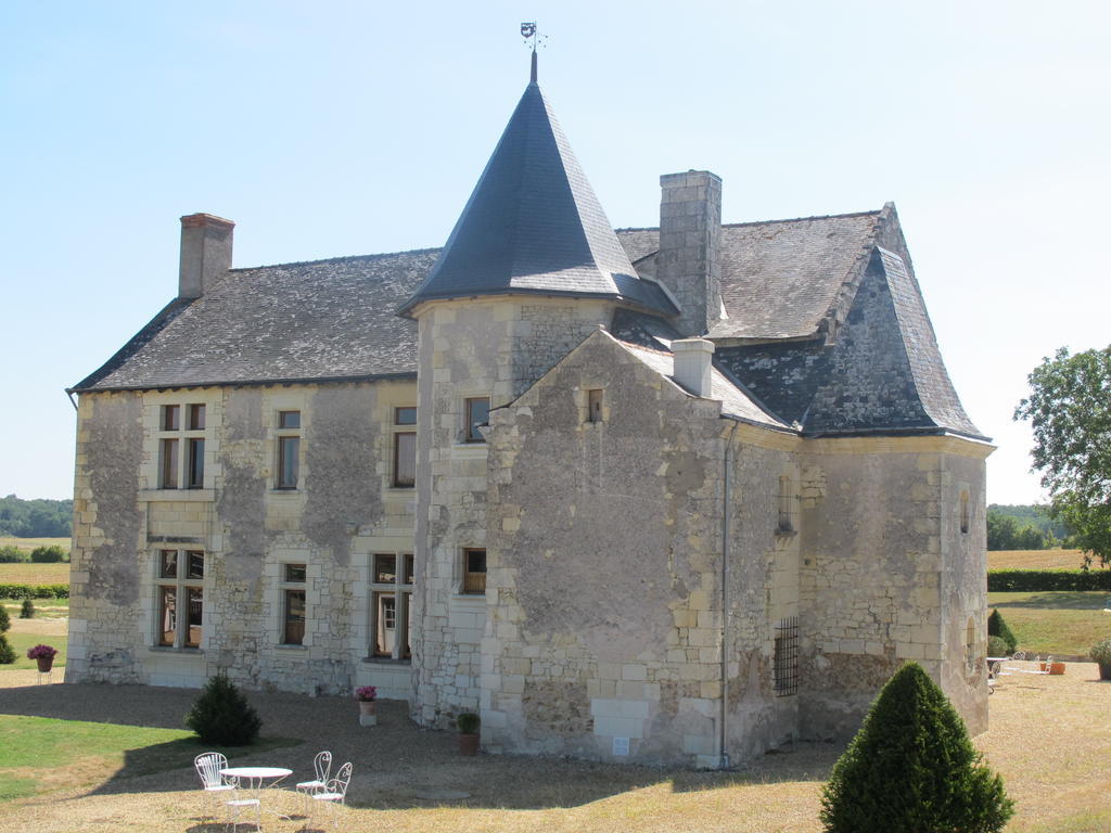 Manoir Du Bois Noblet Bed & Breakfast Louerre Eksteriør bilde